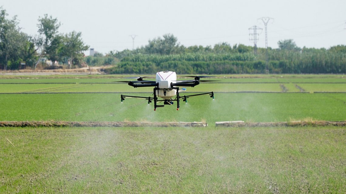 puff rejection Monument Agriculture drones displace traditional farming methods – Quaternium